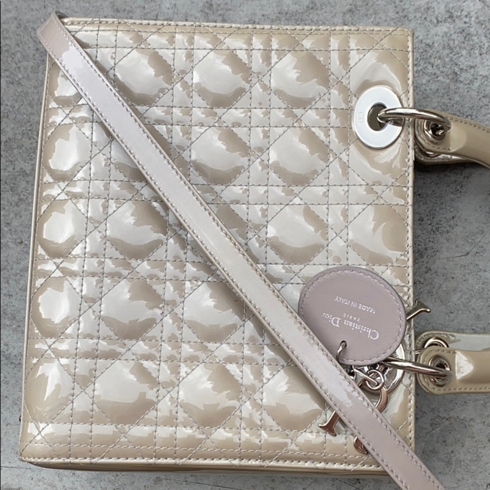 COPY - EXTRA PHOTOS Medium Lady Dior - Picture 3 of 16